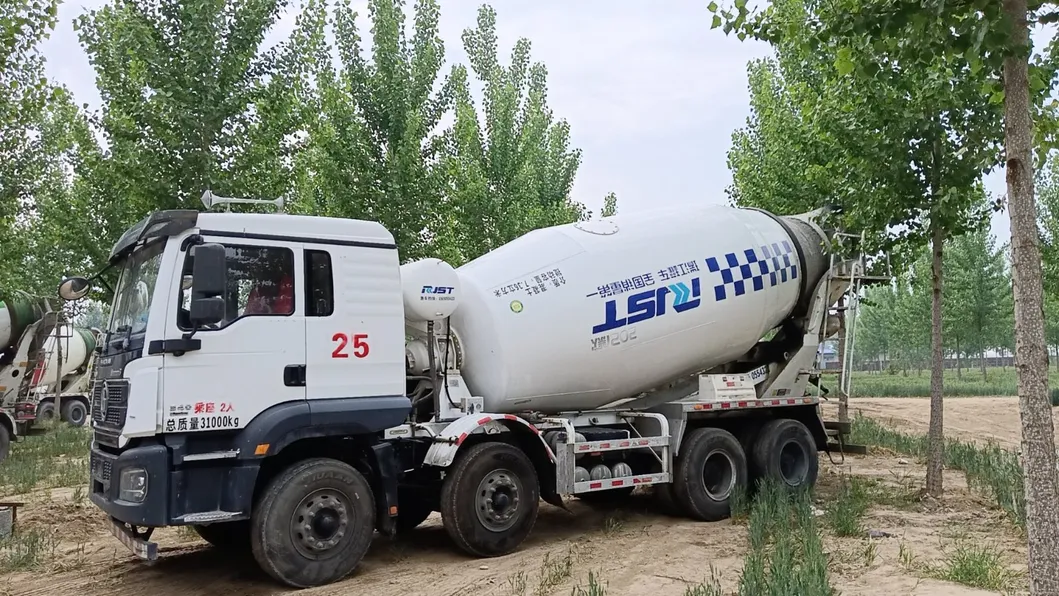Mixer Truck Photo 1