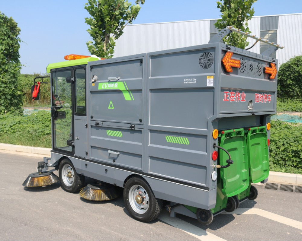 Electric Road Sweeper Good Price Street Washers Sweeper Vehicle Manufacturer