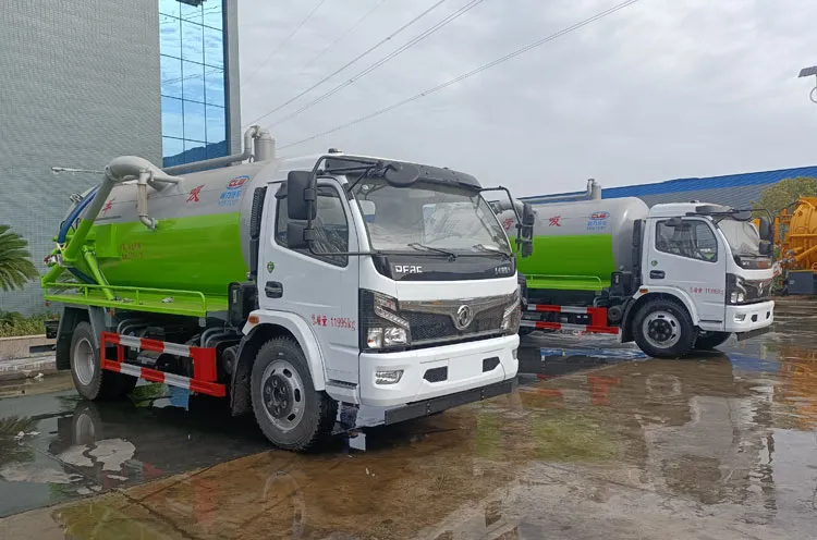 Sewage Suction Truck Photo 2