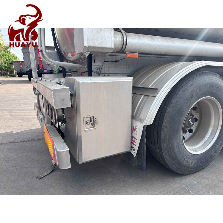 Huayu Tri-Axle 30, 000-45, 000L ASME Bpv Tanker with Double Wall &amp; Telemetry System for Chemical/Fuel/LPG - ISO 1496 Certified