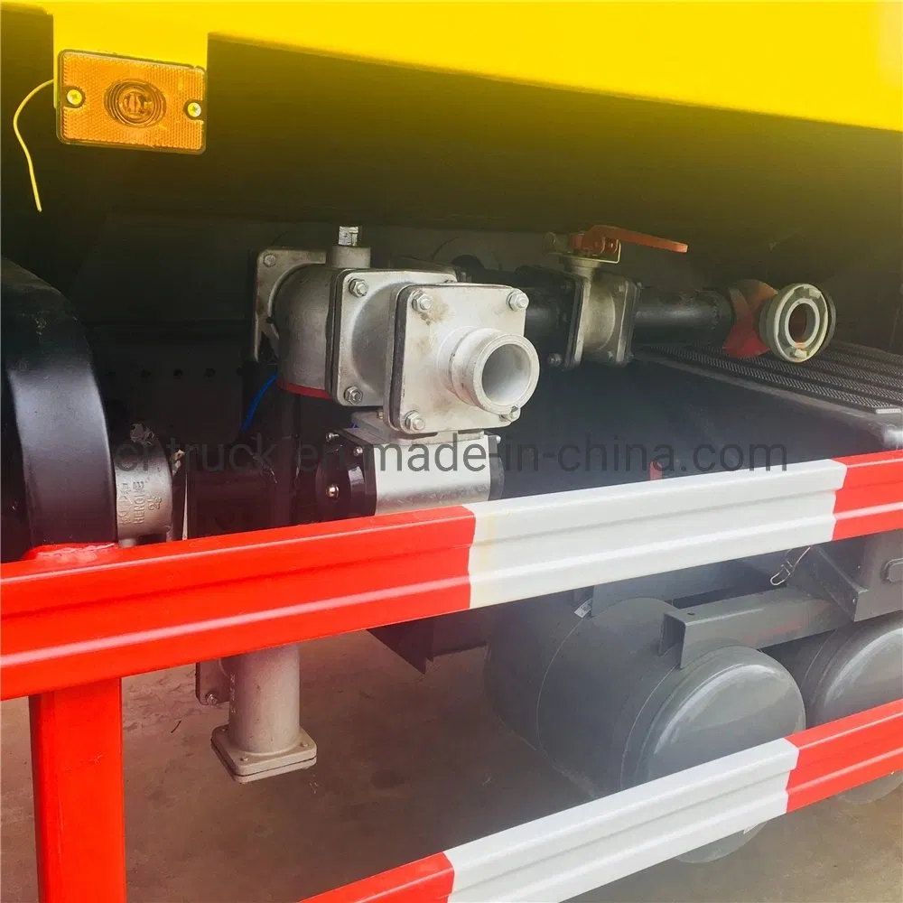 7000 Liters 4X2 Yuejin Water Bowser