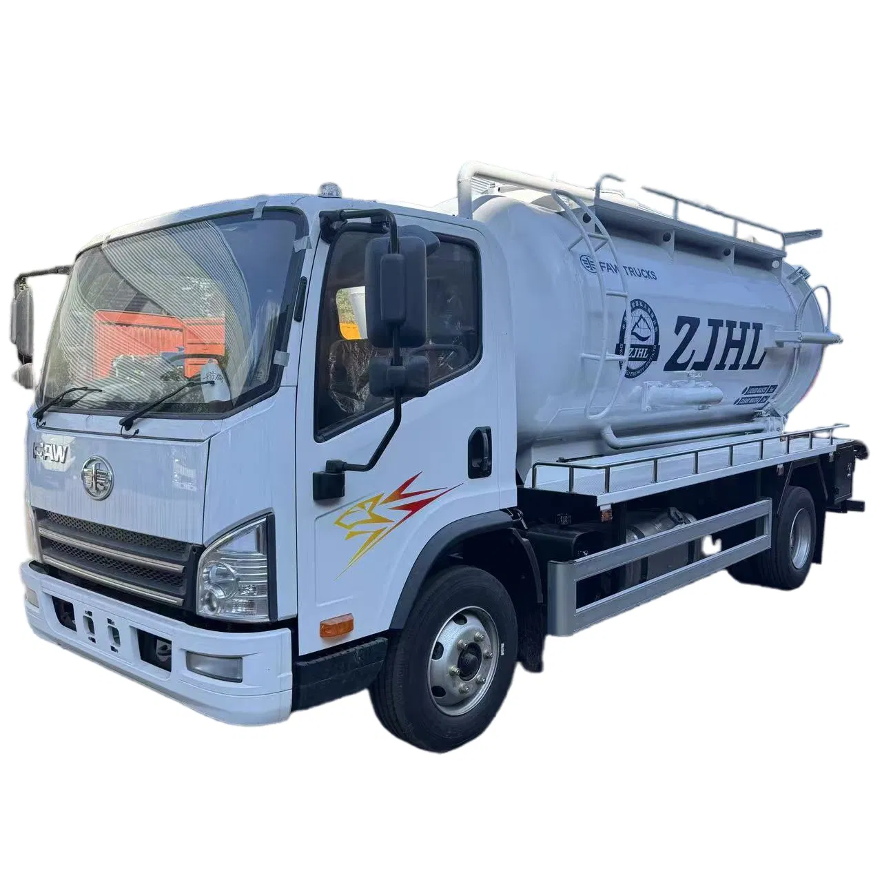 4X2 FAW 8m³ Sewage Suction Truck High Capacity Vacuum Sewage Cleaning Truck for Municipal Sanitation