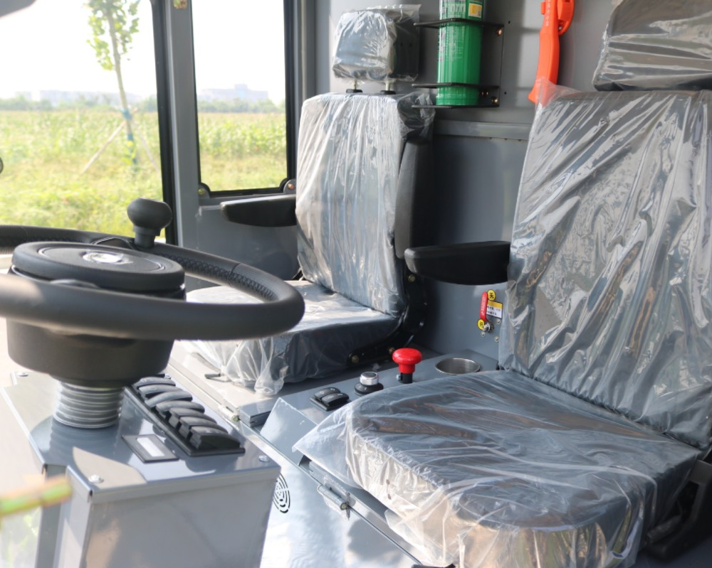 Electric Road Sweeper Good Price Street Washers Sweeper Vehicle Manufacturer