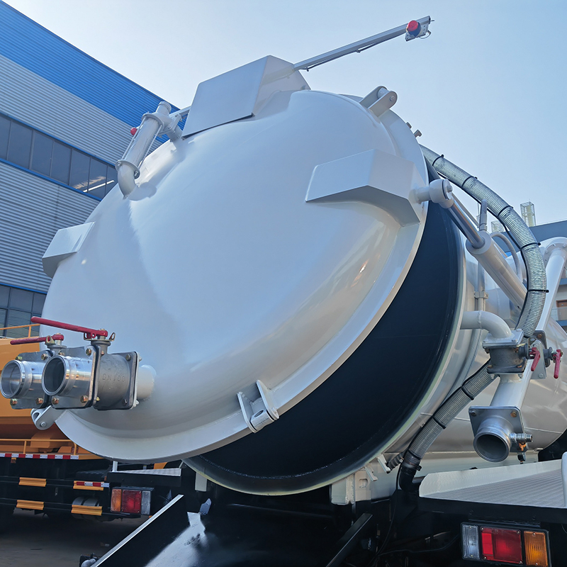Isuzu Giga 4X2 High Pressure Cleaning Sewage Sewer Suction Tank Truck 15m3 Vacuum Cleaning Tank Truck