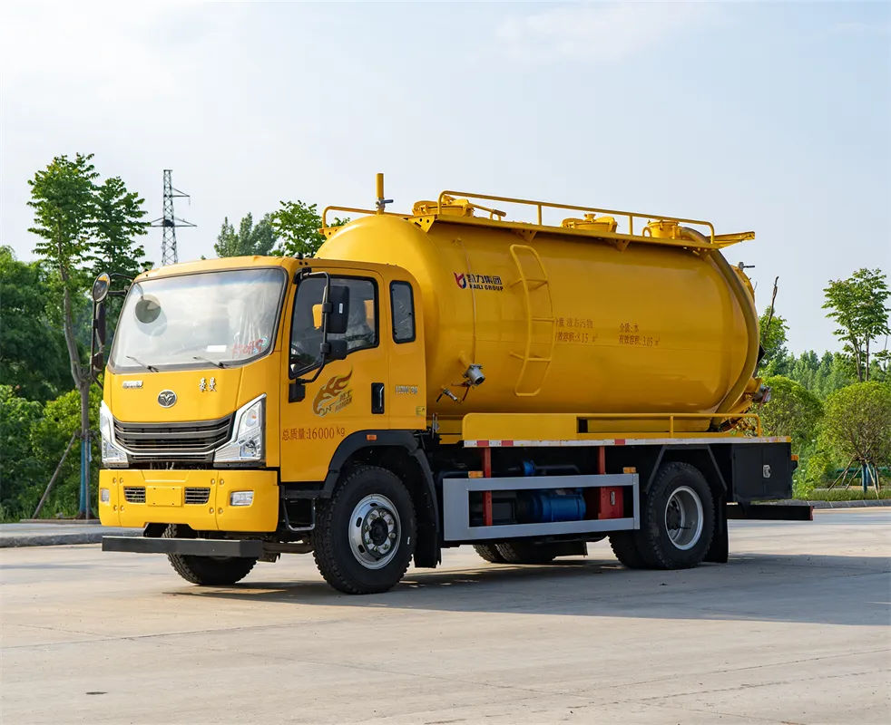 Vacuum Sewage Truck