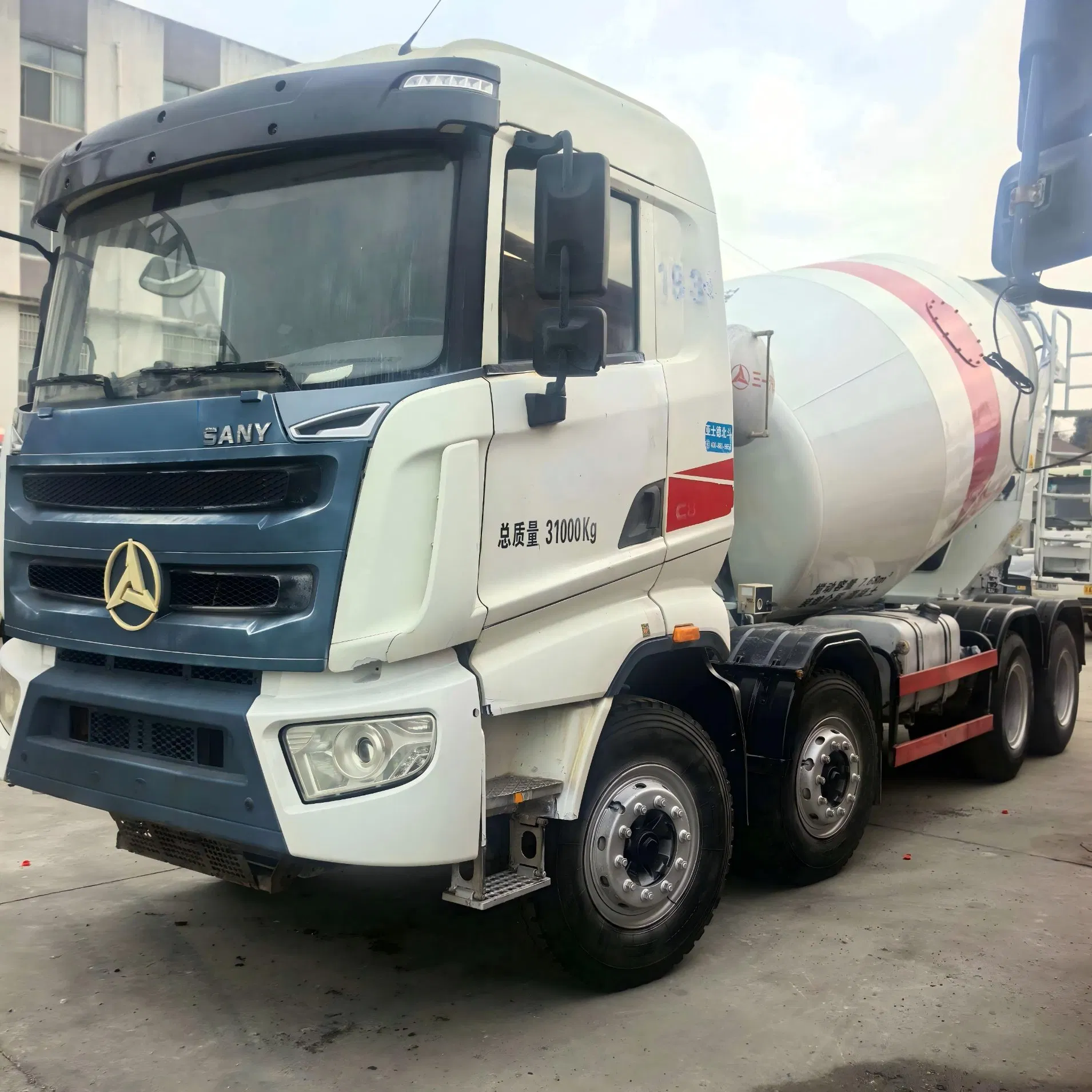 Ready to Delivery Used Concrete Mixer Truck Concrete Cement for Batching Plan