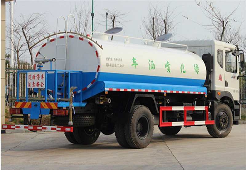 Dongfeng 10000L 10cbm 4X4 Offroad Water Bowser