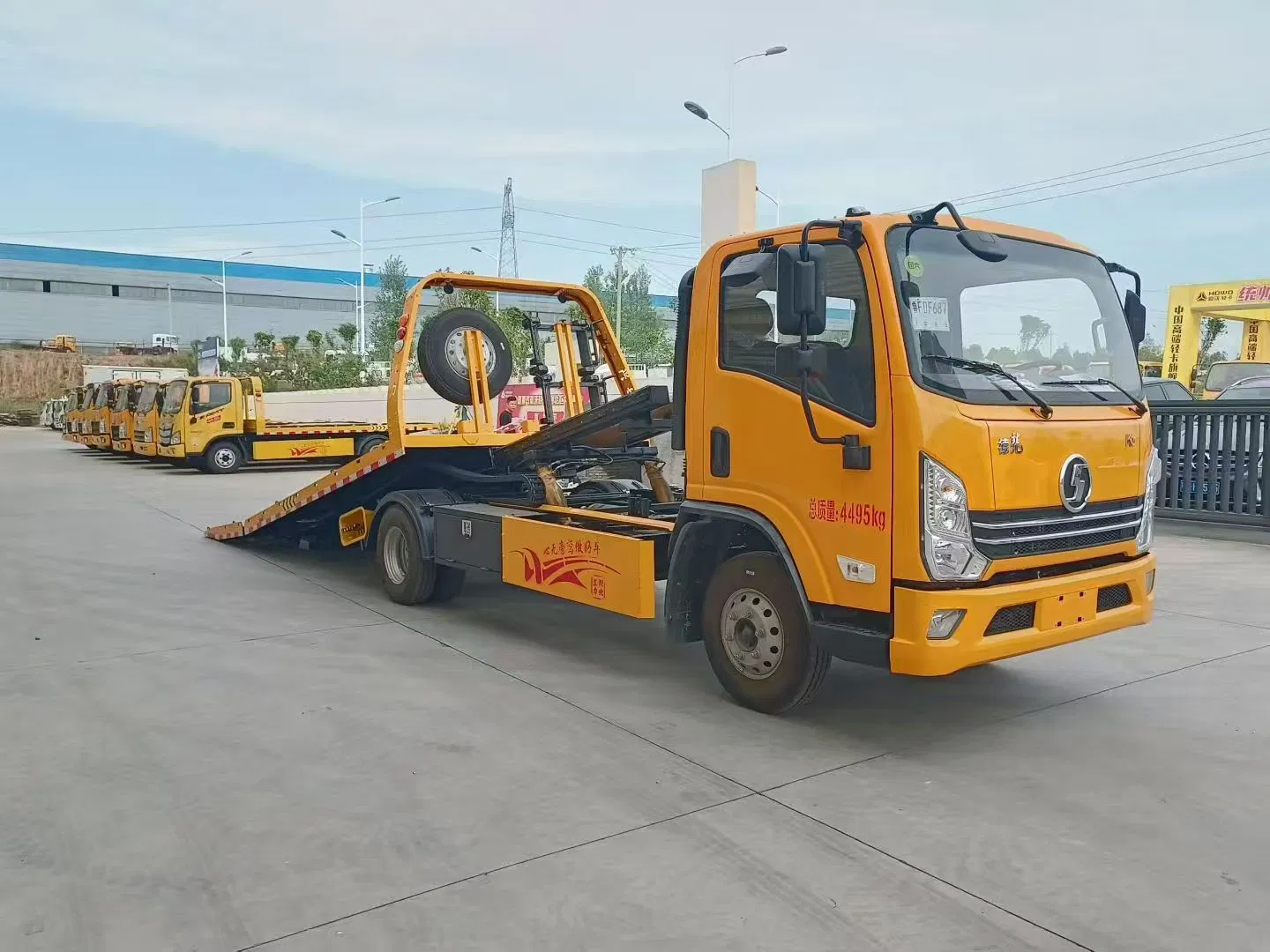 Shacman 4tons 5tons 6tons Under Lift Rollback Recovery Tow Truck Flatbed Wrecker Towing Truck