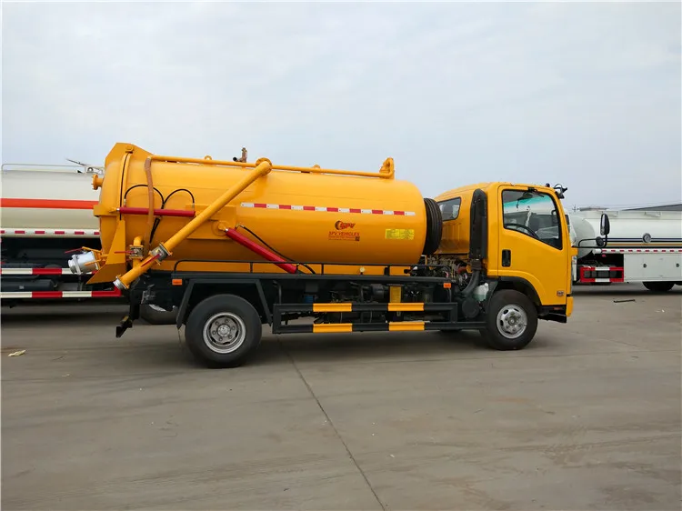 Sewage Suction Truck View 1