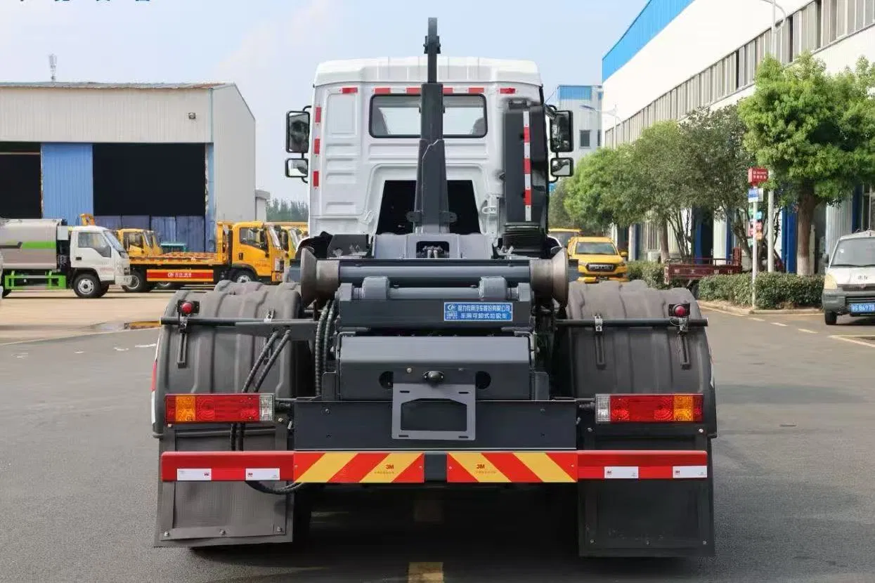 Delong Short Wheelbase 18 Ton Hook Lift Garbage Truck Heavy Duty Performance