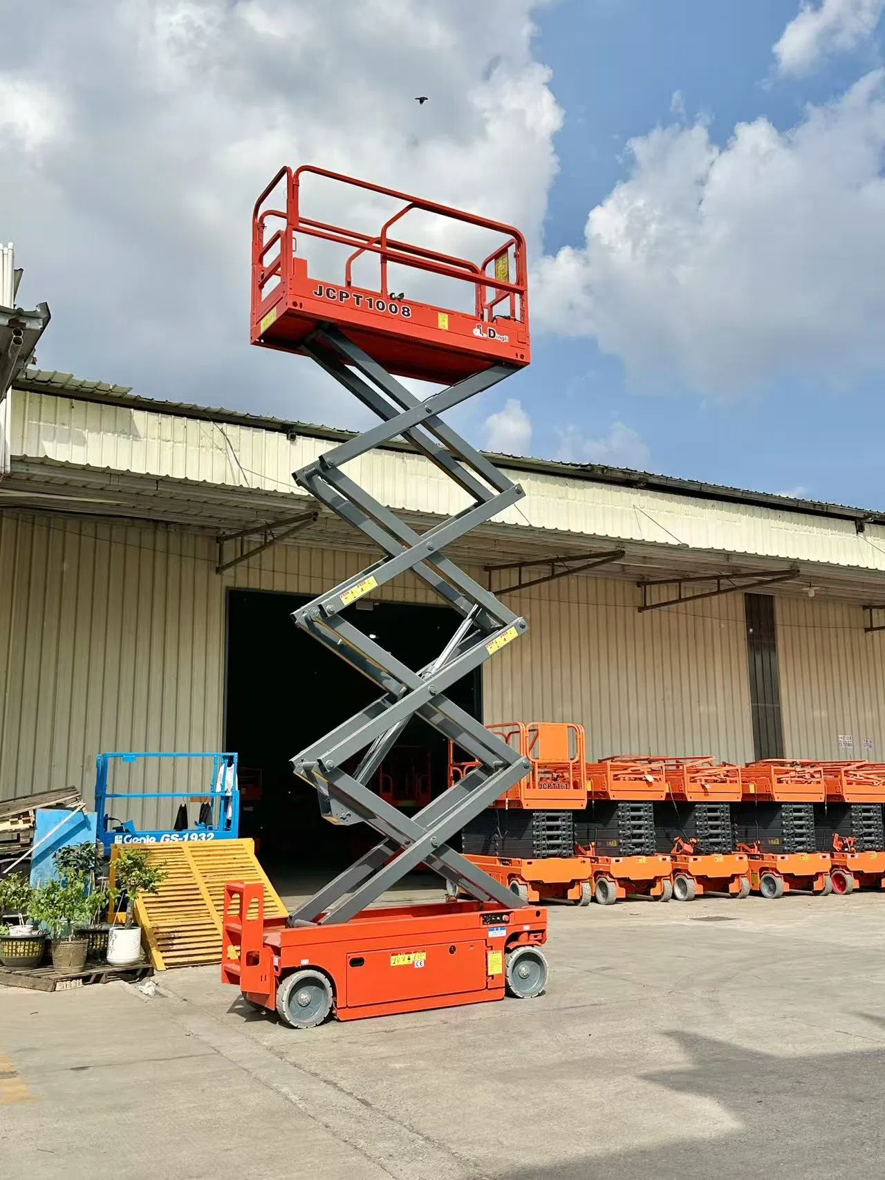 Electric High-Quality Refurbished and Efficient Scissor Type Aerial Work Platform