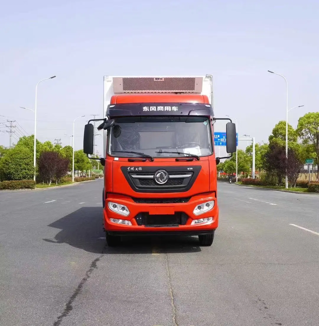 Cheap Price Dongfeng 4X2 6.8m Refrigerated Van Truck Refrigerated Delivery Van Truck