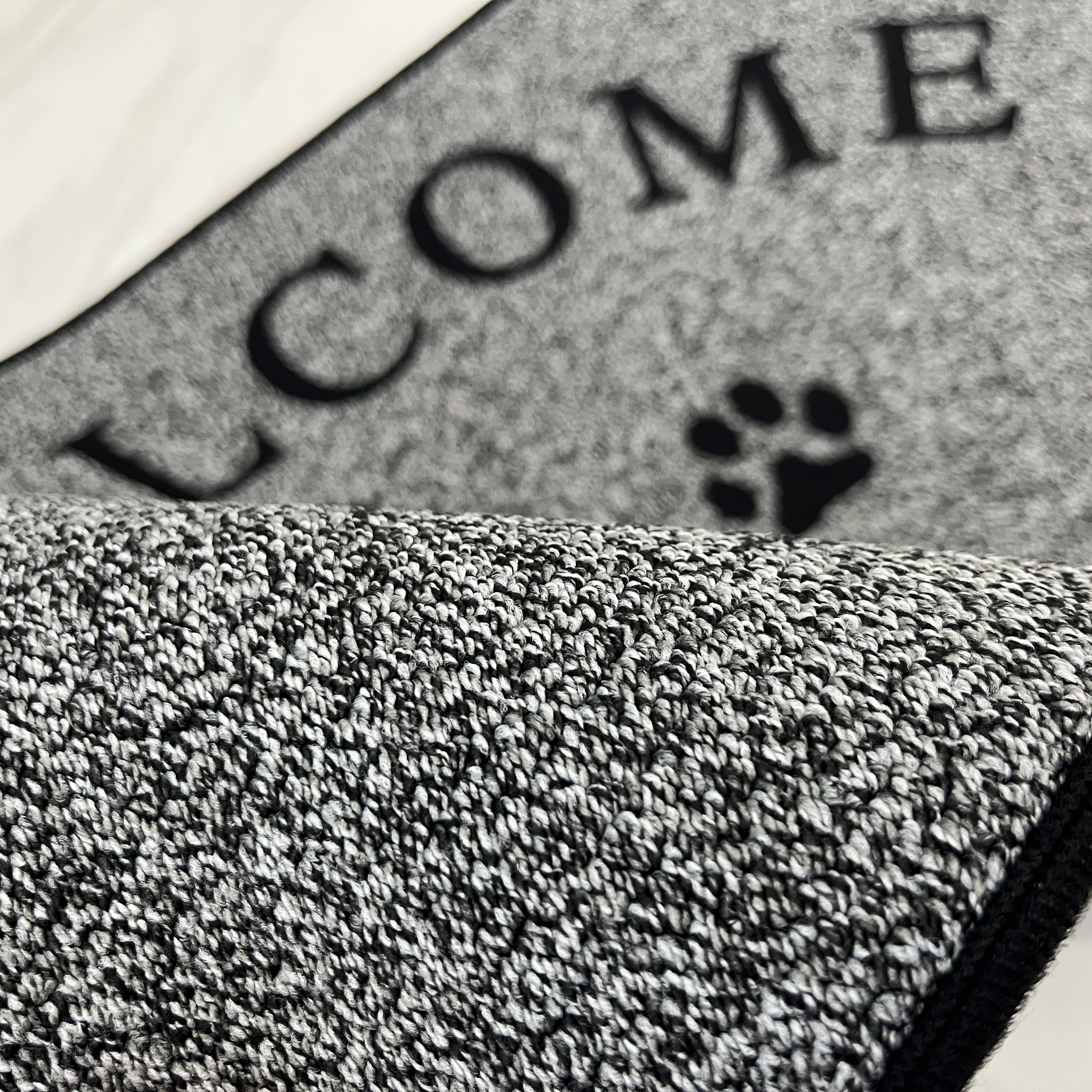 China Loop Pile Front Door Mat 5.5 to 6mm Absorbent printed surface Anti-slip backing Manufacturers, Supplier
