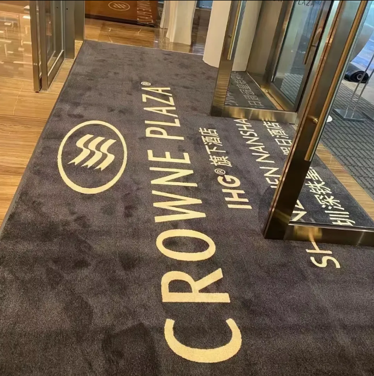 China Custom Logo Wholesale Anti-Mud Mats Nylon PVC Bottom Door Mat Non-slip Water Absorption Wide Stripe Hotel Entrance Rubber Carpet Suppliers, Factories