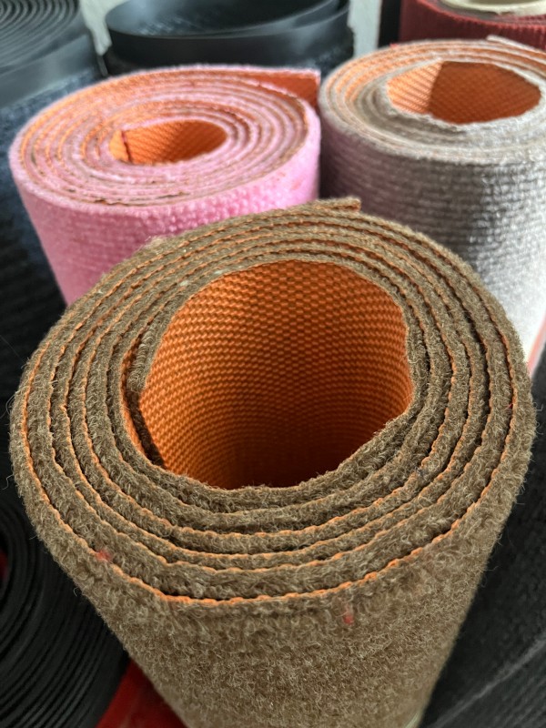 China Roll Single Carpet Rugs Runner Mats for Commercial Entrance Living Room Coffee Store Hotel Supplier, Factory
