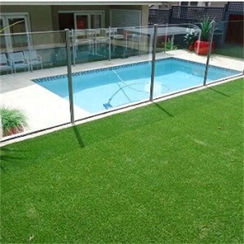 Plastic lawn application