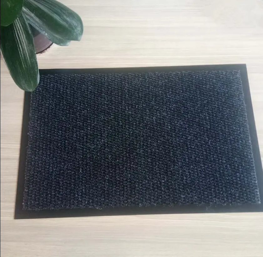 China Indoor outdoor polyester material pineapple pattern door mat with anti slip PVC backing vinyl mat Factory, Factories