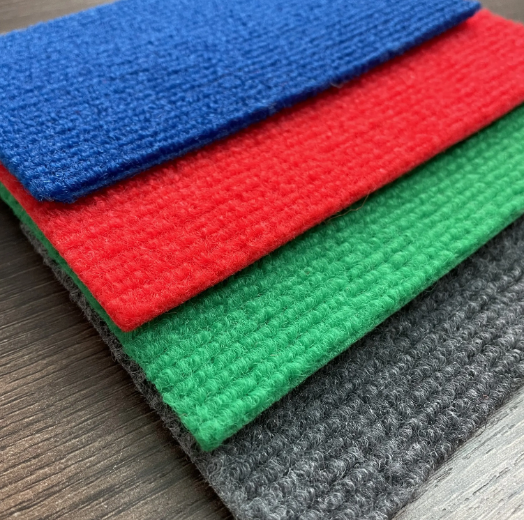China 600GSM Non-woven line expo carpet Cambodia Rib anti-slip 4mm carpet for exhibition events stripe carpet Manufacturer, Supplier