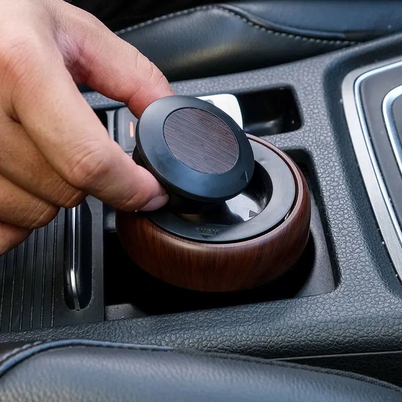 Custom N17D Car Cigarette Ashtray with Lighter and LED Suppliers, Factory