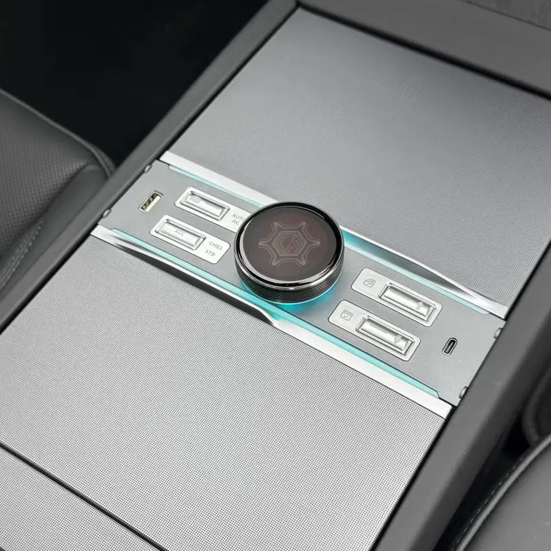 Wholesale Center Console LCD USB Hub with Physical Buttons for Tesla Model 3 Highland Model Y TSL80377 Manufacturers, Factories