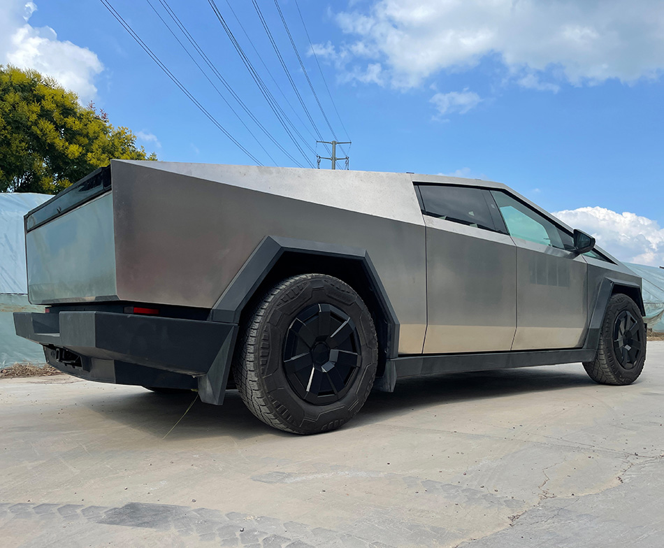 Tesla Cybertruck Wheel Cover 3