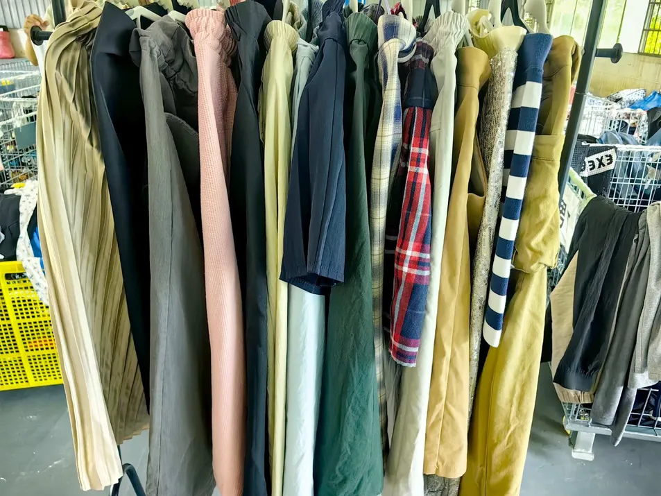 used women's casual skirts