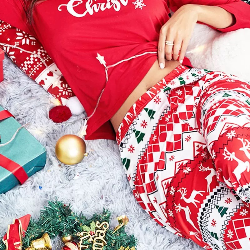 Wholesale Ladies Xmas Loungewear-Long Sleeve Holiday PJs for Women