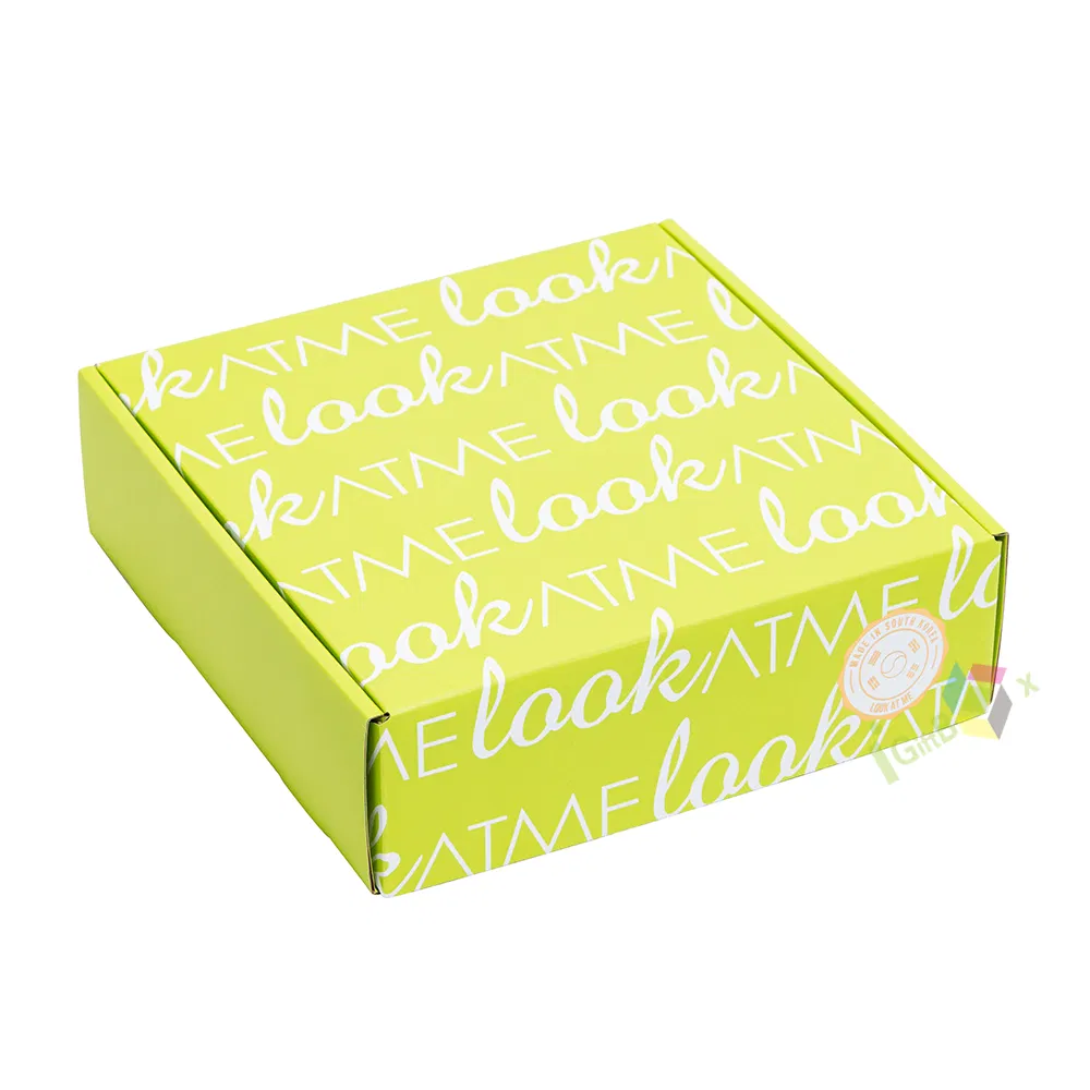 Eco-Friendly Luxury Apparel Shipping Box for Sustainable Packaging