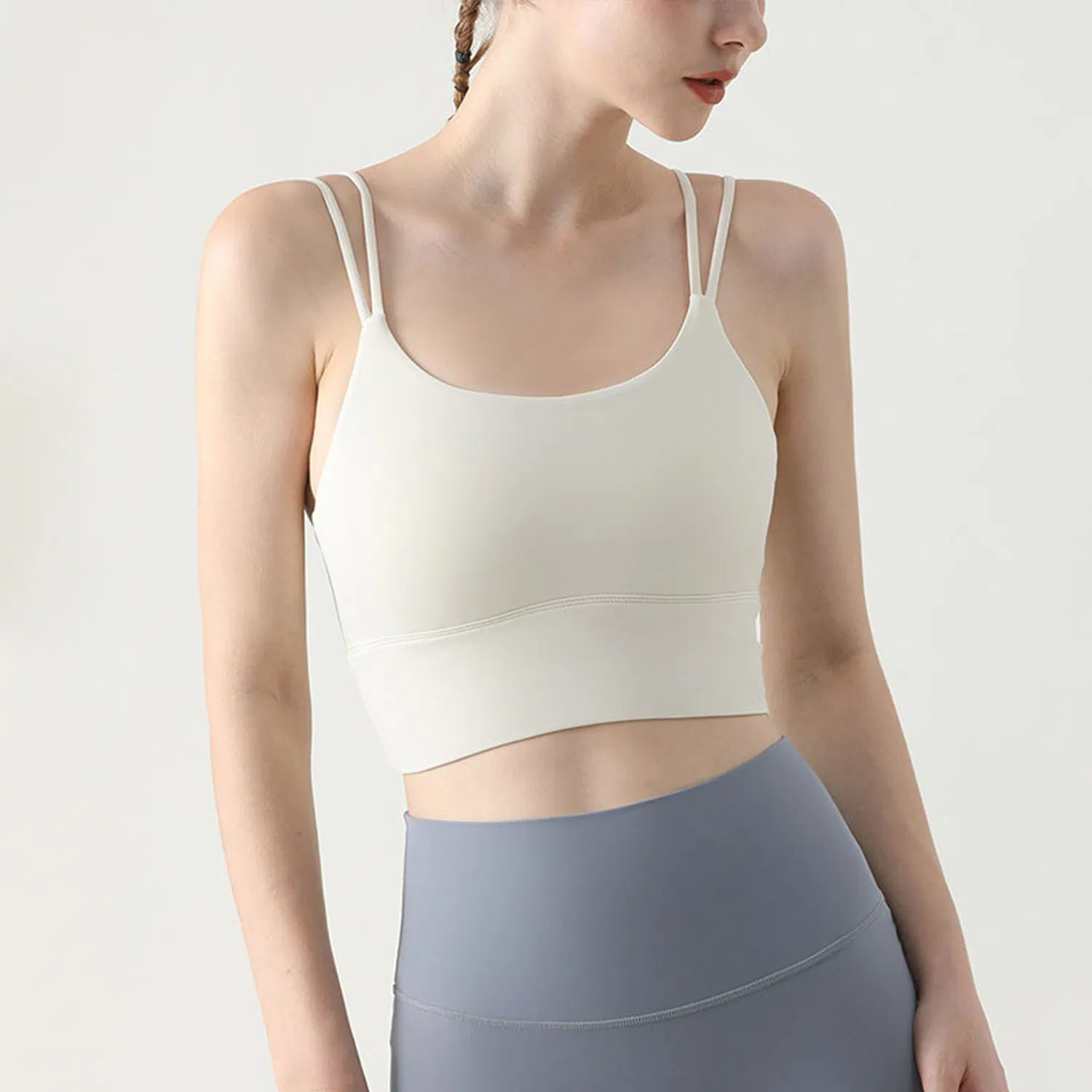 Qumor Sportswear Women Sustainable Fitness Apparel Sports Bra Yoga Gym Wear