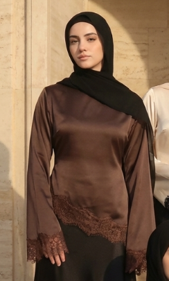 Mexizo 2026 Modest Islamic Abaya Women Muslim Clothing Satin Asymmetric Lace Trim Dubai Style Abaya Short Top Women's Clothing