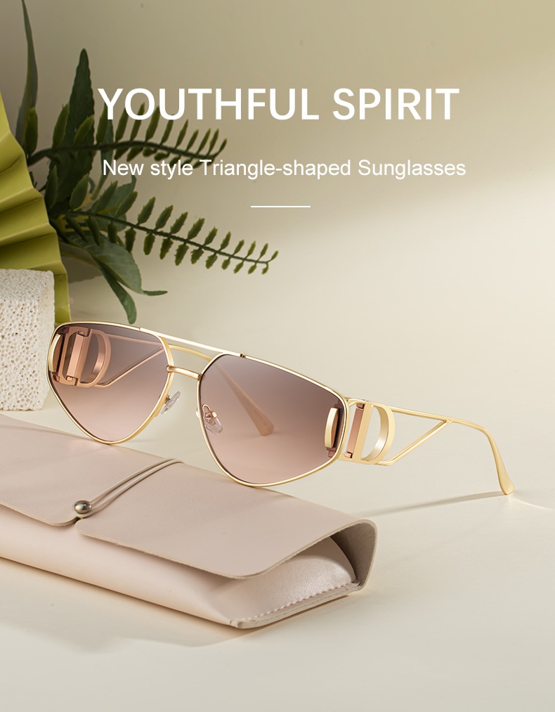 Sunglasses Display 1