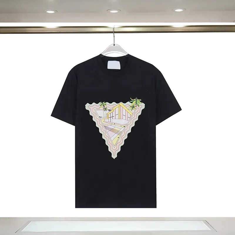 Luxury Designer T Shirt Men Women Fashion Tees Apparel Man Tops Round Neck Short Sleeves Casual Streetwear Clothing Stylish Look Summer Shirt
