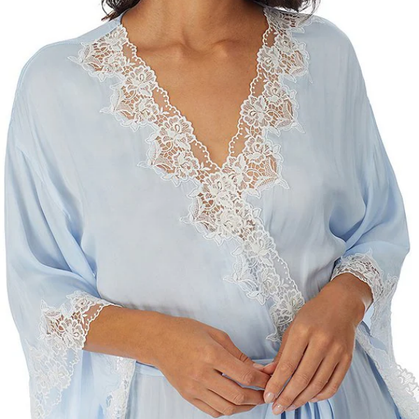 Beefey New Arrival Fashionable Smooth Breathable Women's Wrap Pajamas Front Lace Design Glamorous Elegant Full Length Night