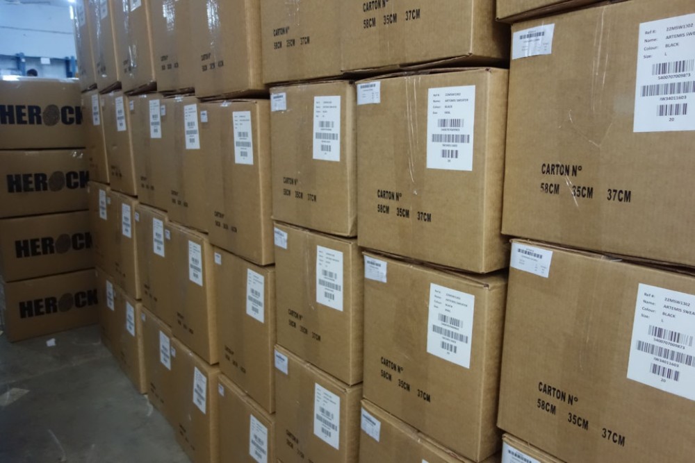 Loading and delivery