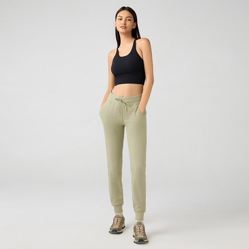 Track Pants Detail 3