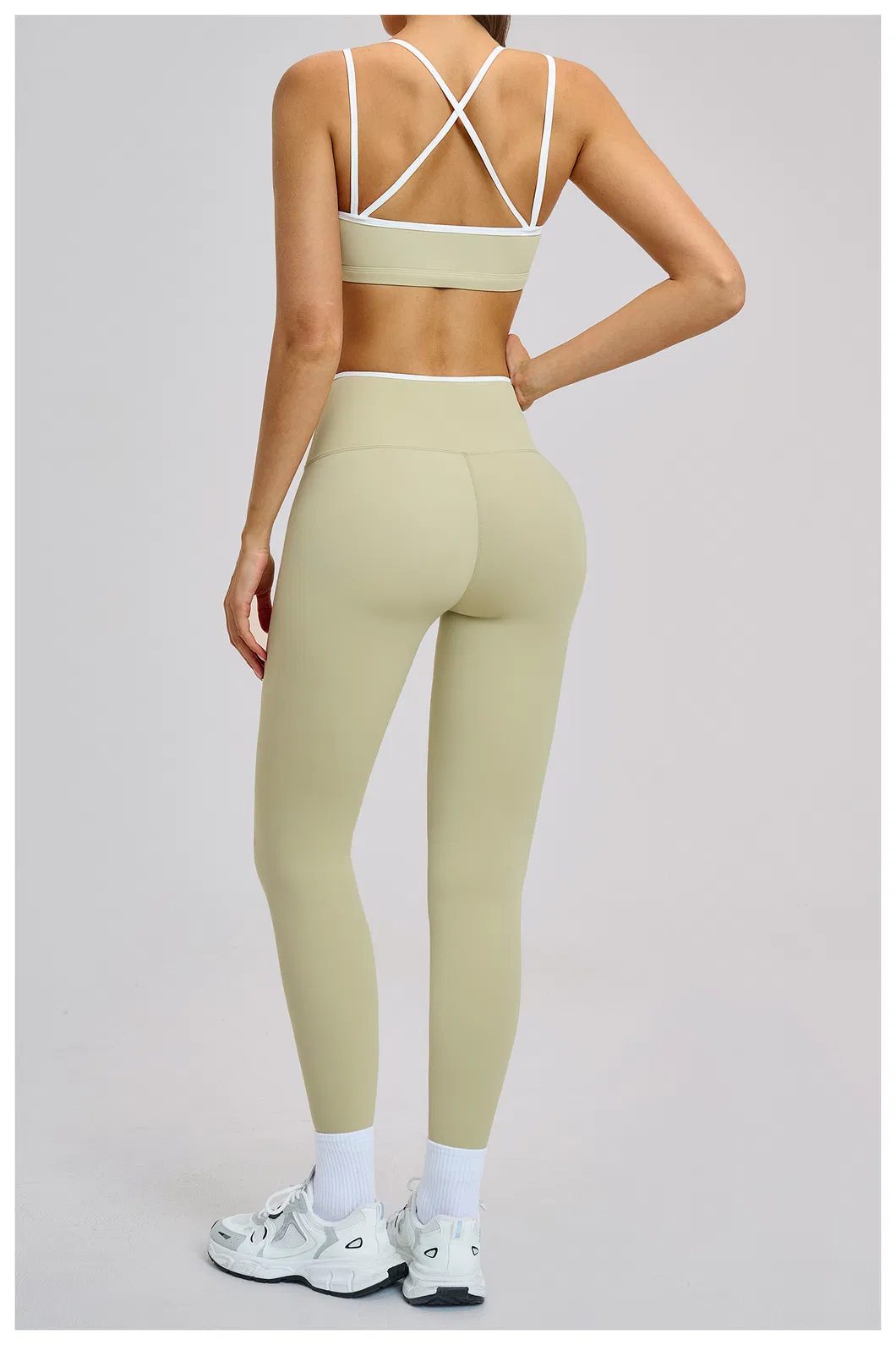Model Wear Image 9