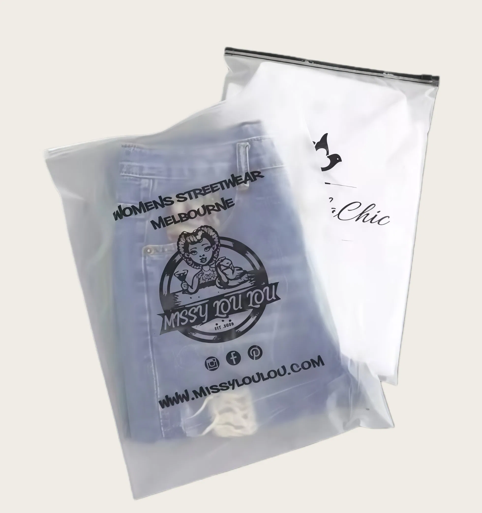 Recyclable Matte Frosted CPE Plastic Clothing Packaging Bag Sustainable Zipper Clothing Bags Custom Logo for Apparel Packing