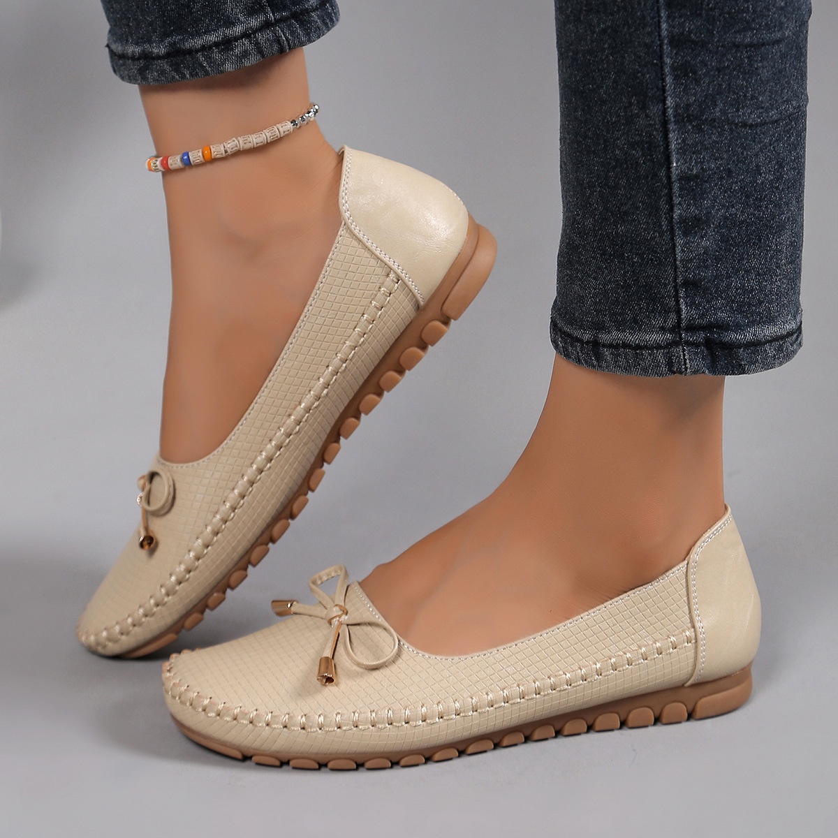 Comfortable Beige Women's Casual Loafers,Lizard Pattern Slip-On Flats With Bow,Hand Stitched Flexible Sole Ballerina Shoes