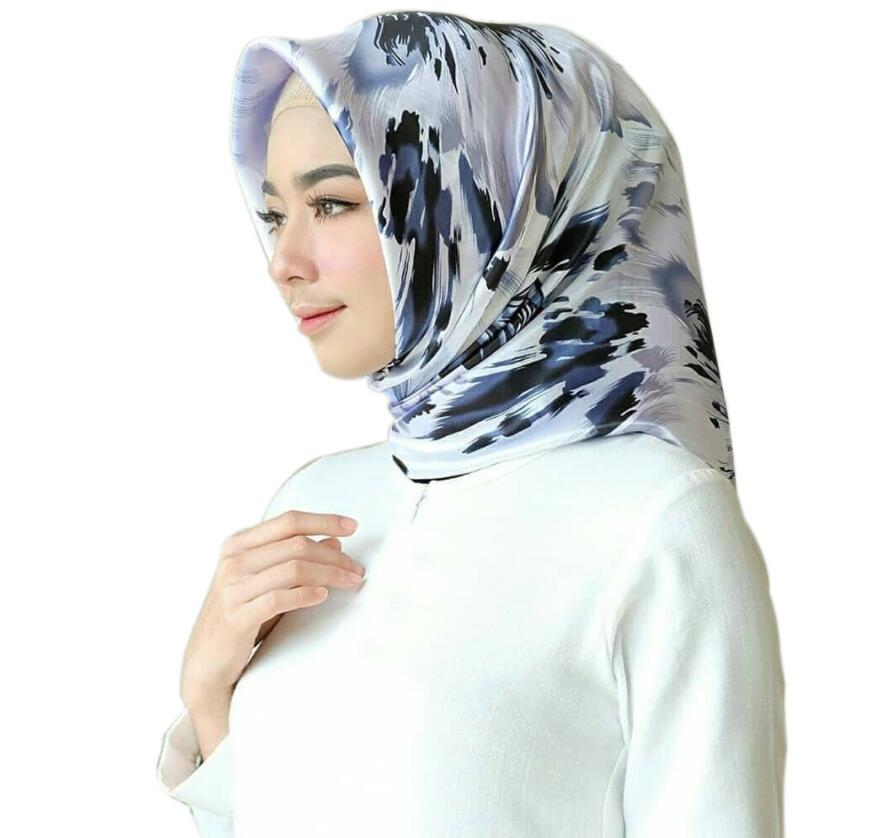 Latest Floral Printed Muslim Hijab for Women Made From Durable Polyester and Satin Material 90x90cm 4 Color Ways