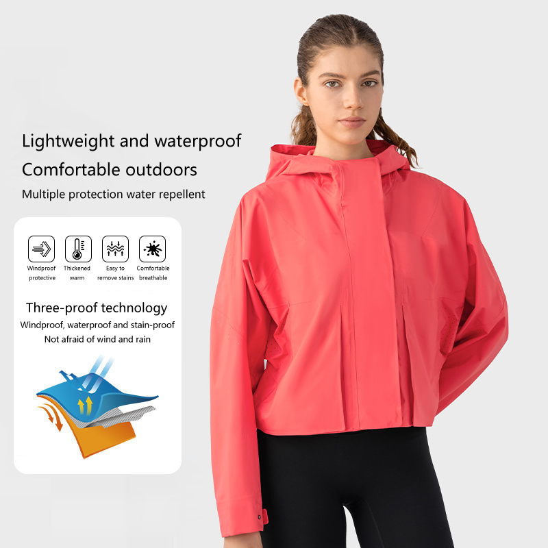 Custom Women's Short Hooded Sports Jacket Wholesale Outdoor Mountaineering Clothing Breathable Windproof for Hiking Camping
