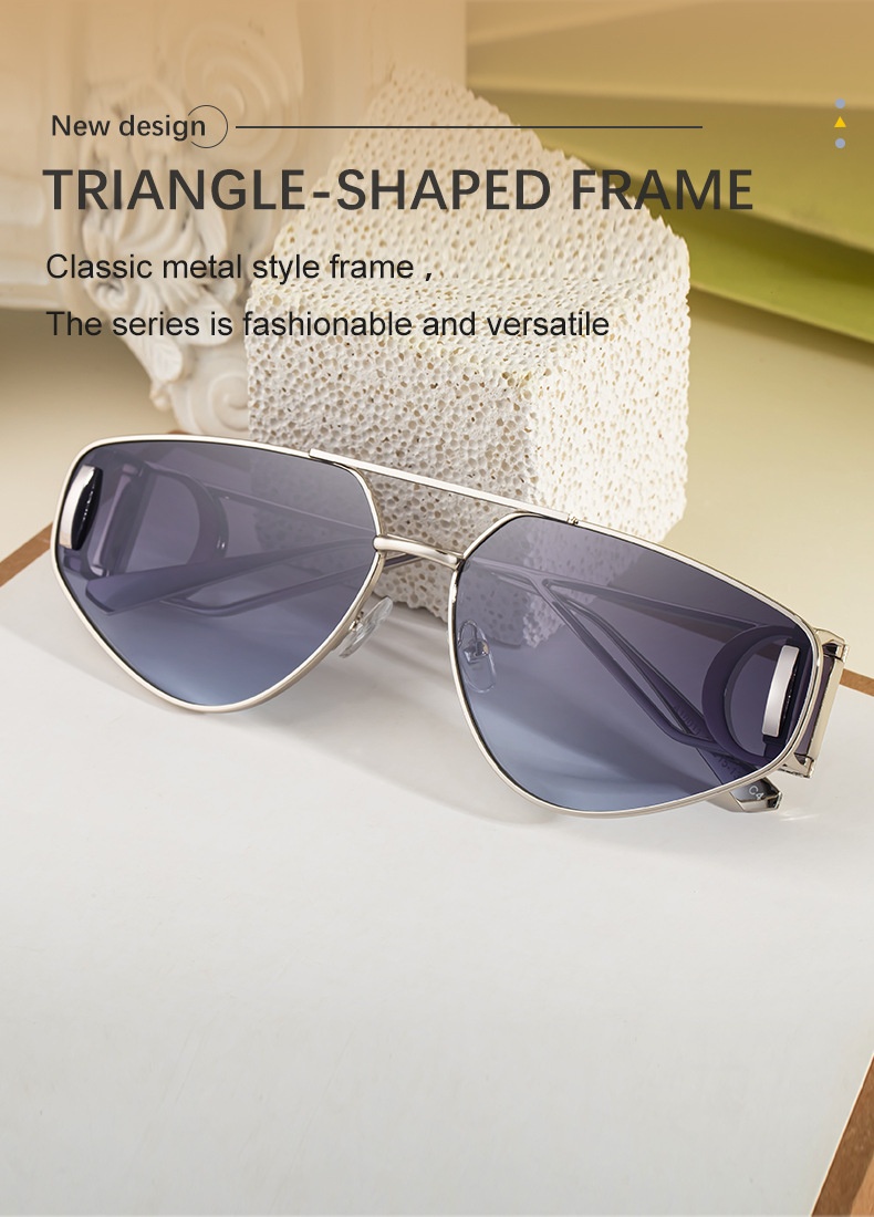 Sunglasses Display 2