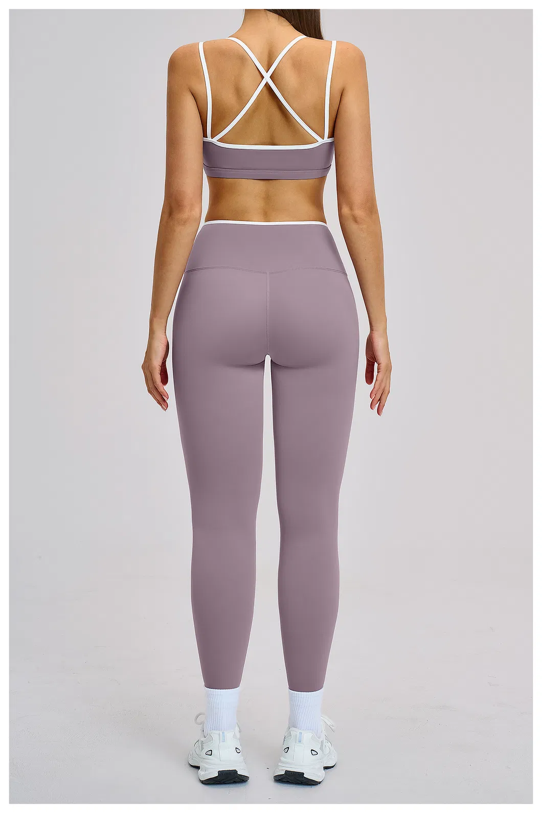 Model Wear Image 4