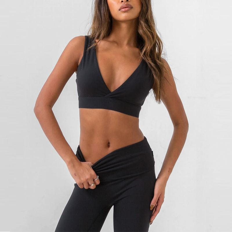 High Quality Athletic Gym Clothing Women Sports Yoga Set Active Wear Workout Deep V Sports Bra With Custom Logo
