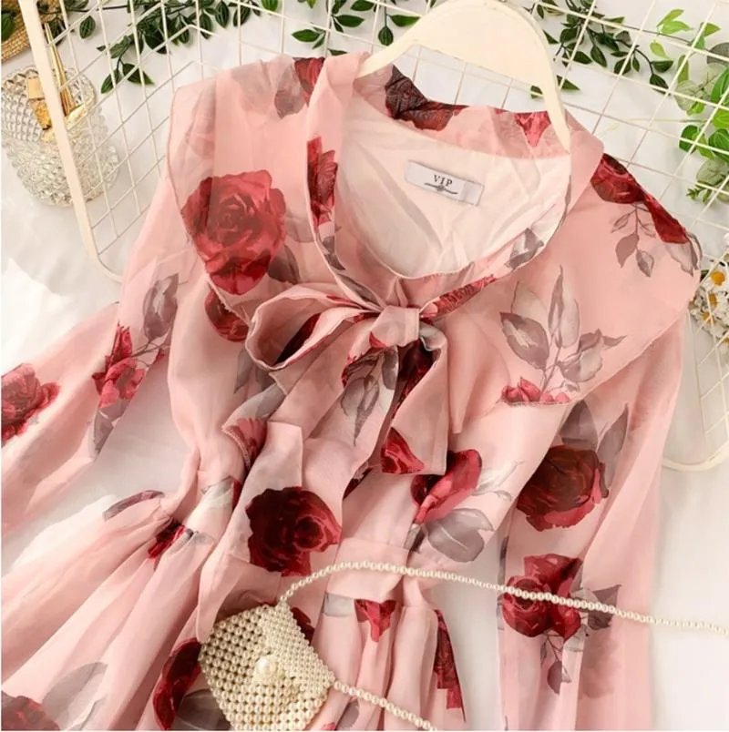 Spring 2021 Fashion Women's Sweet Lace with Flounce Collar and Flared Sleeves of Apparel