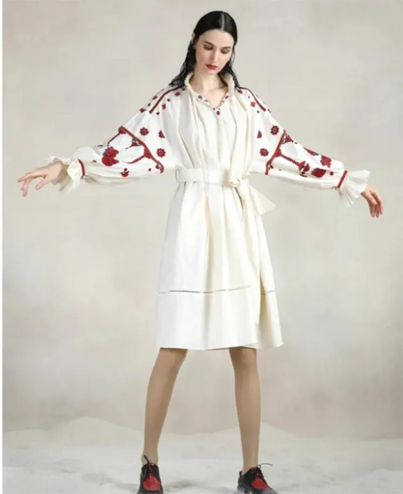 The New Spring 2021 Fashion Casual with Standing Collar and Flared Sleeve of Apparel