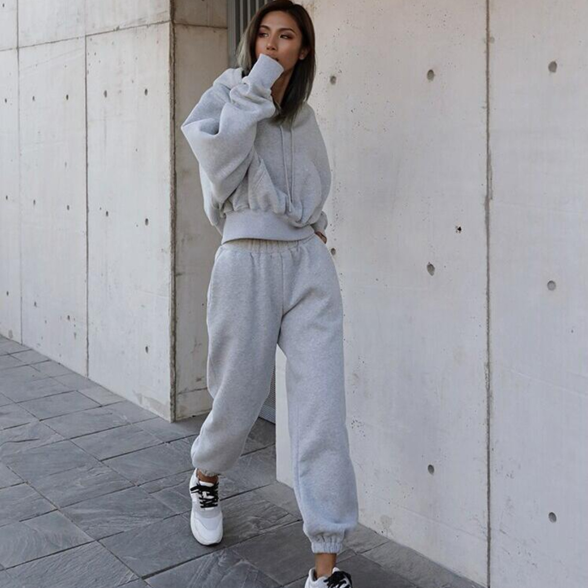 Tracksuit View 10