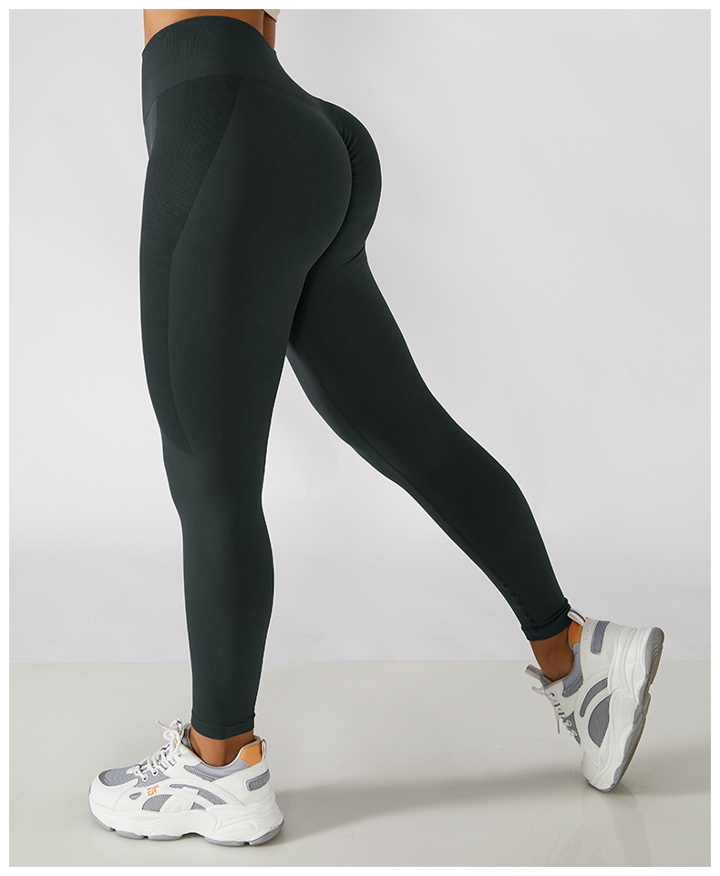 Custom Logo Women's Fitness Wear Yoga Apparel Women Outdoor Seamless Gym Wear Sets Blank Sport Leggings Set