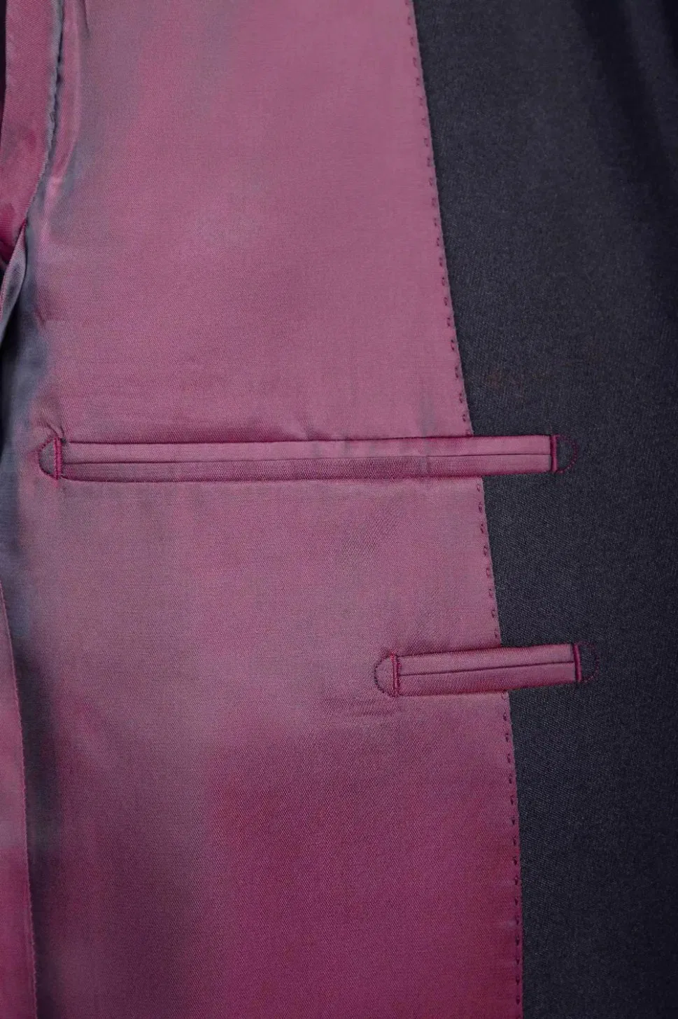 Custom Business Men's Formal Apparel for High-End Office Wear