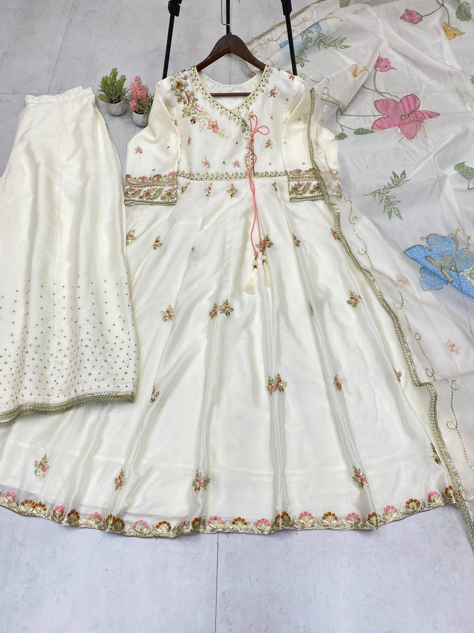 Product Detail View 4