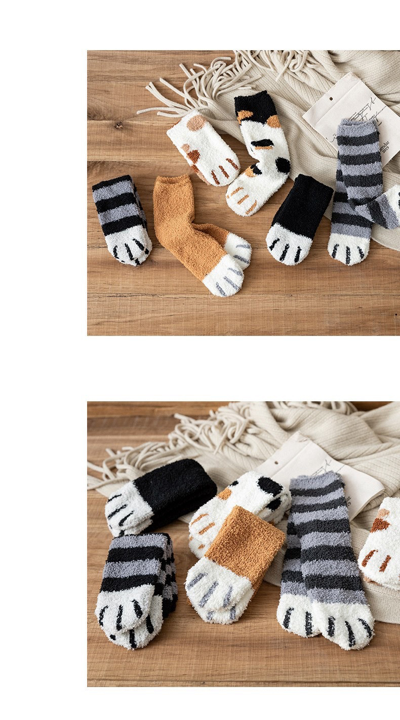 Fuzzy Socks Design Detail 8